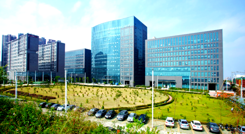 江苏新能源置业集团产业园建设与商业地产投资协同模式分析